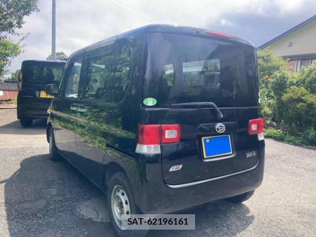 Daihatsu TANTO 2012-01 8246898-11