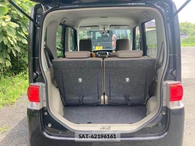 Daihatsu TANTO 2012-01 8246898-13