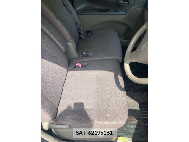 Daihatsu TANTO 2012-01 8246898-16