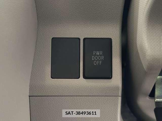 Daihatsu TANTO 2014-08 8246895-13