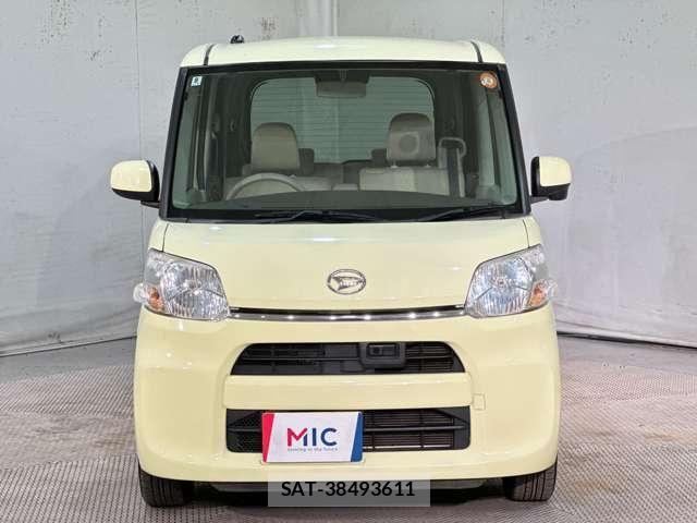 Daihatsu TANTO 2014-08 8246895-2