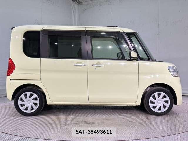 Daihatsu TANTO 2014-08 8246895-3