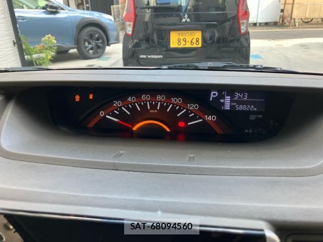 Daihatsu TANTO 2017-02 8246894-24