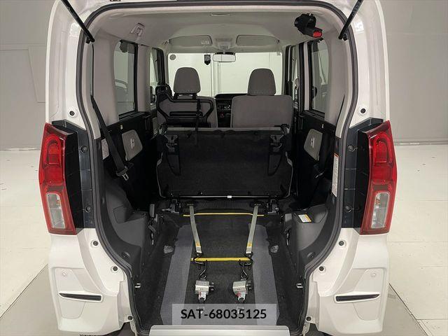 Daihatsu TANTO 2021-04 8246886-5