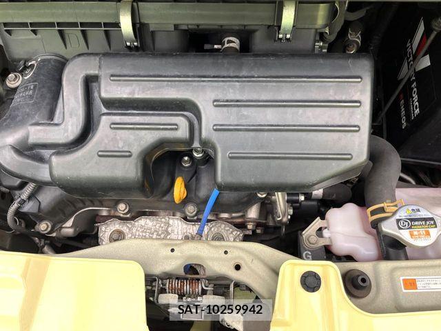 Daihatsu TANTO 2011-12 8317516-17