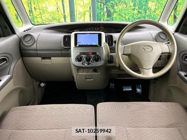 Daihatsu TANTO 2011-12 8317516-1