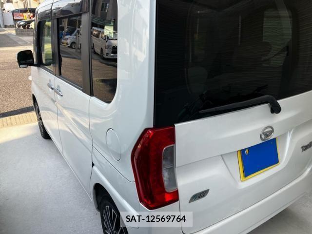 Daihatsu TANTO 2014-07 8317525-9