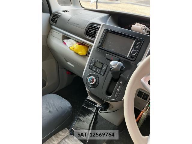 Daihatsu TANTO 2014-07 8317525-16