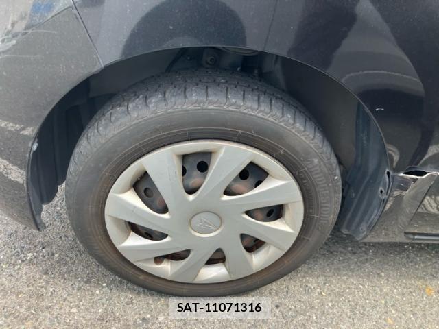Daihatsu TANTO 2014-07 8317521-11