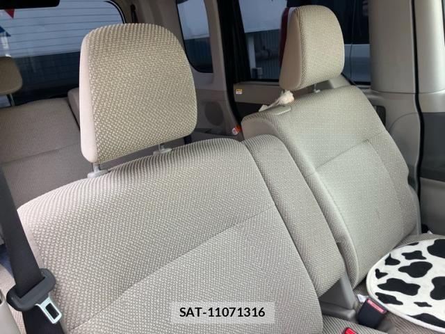 Daihatsu TANTO 2014-07 8317521-15