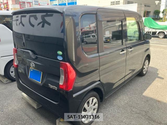 Daihatsu TANTO 2014-07 8317521-3