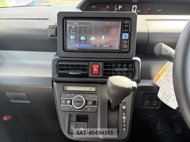 Daihatsu TANTO 2025-08 8317505-26