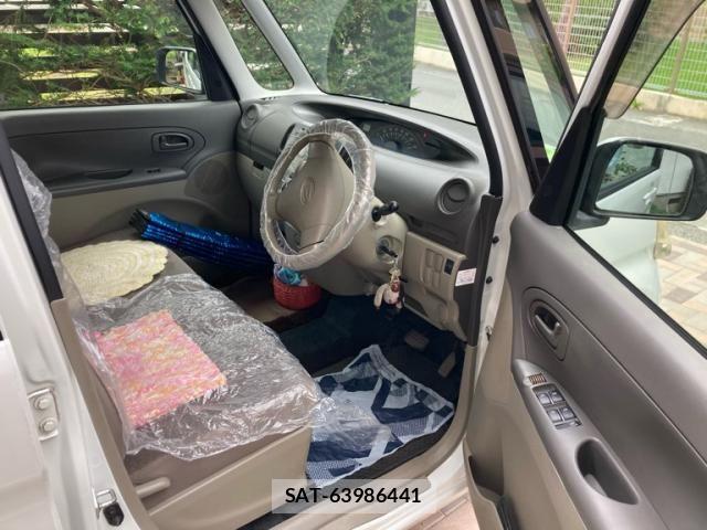 Daihatsu TANTO 2011-10 8317529-9