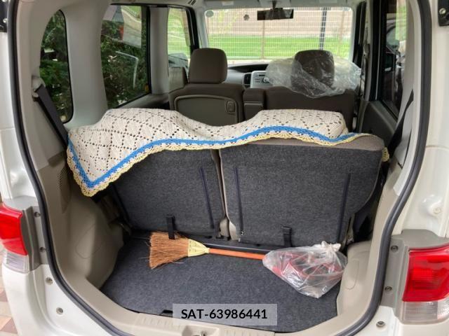 Daihatsu TANTO 2011-10 8317529-13