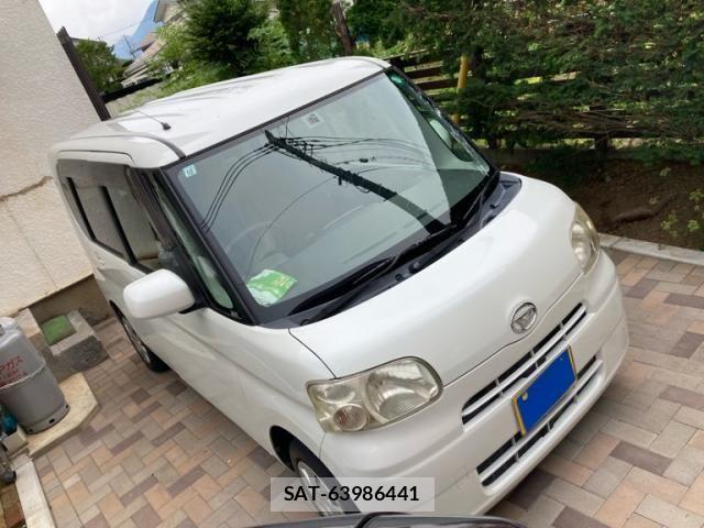 Daihatsu TANTO 2011-10 8317529-1