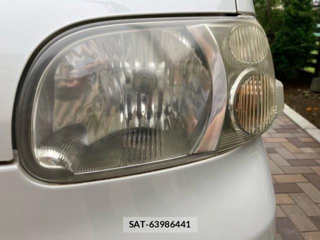 Daihatsu TANTO 2011-10 8317529-5