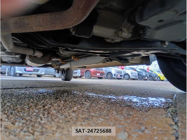 Daihatsu TANTO 2016-09 8317519-18
