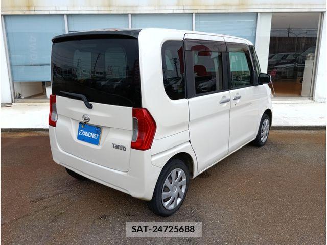 Daihatsu TANTO 2016-09 8317519-1