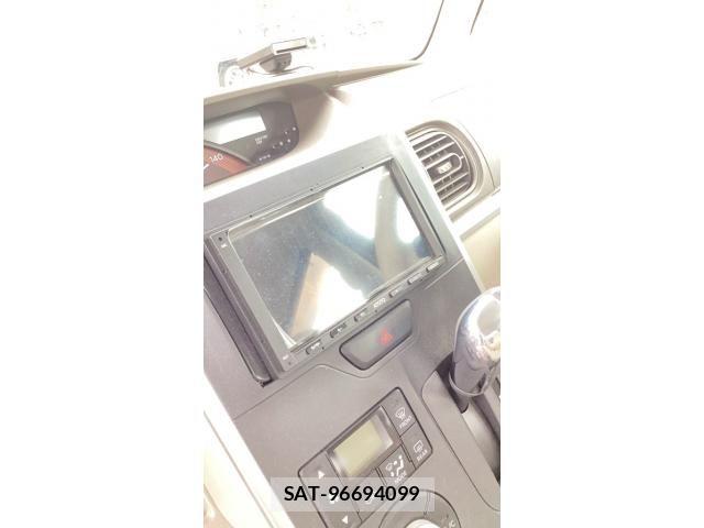 Daihatsu TANTO 2013-11 8317523-12