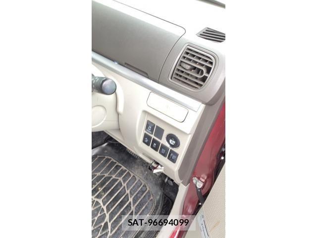 Daihatsu TANTO 2013-11 8317523-27