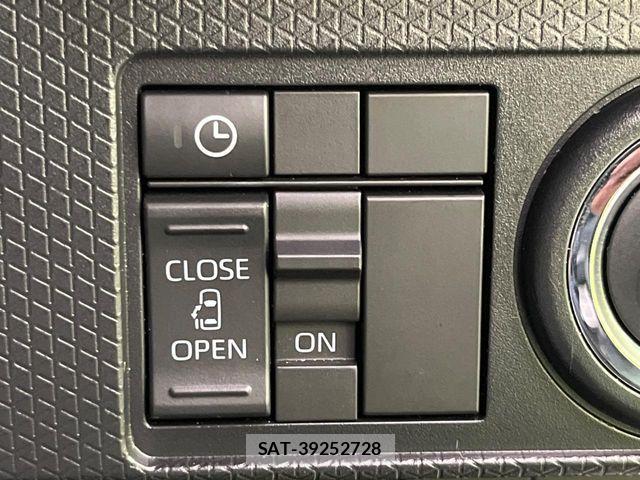 Daihatsu TANTO 2025-12 8317504-5