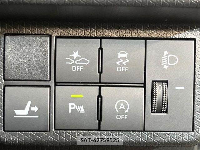 Daihatsu TANTO 2022-01 8317508-4
