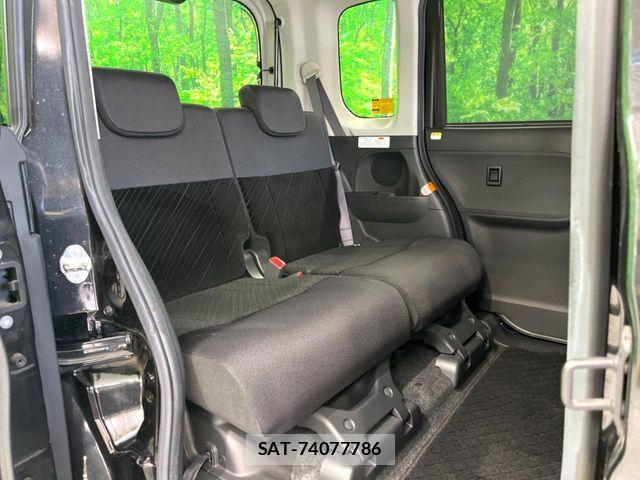 Daihatsu TANTO 2019-03 8317511-10