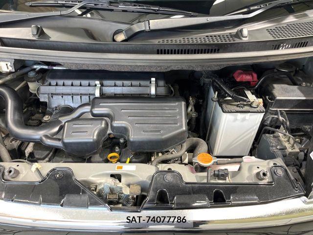 Daihatsu TANTO 2019-03 8317511-17