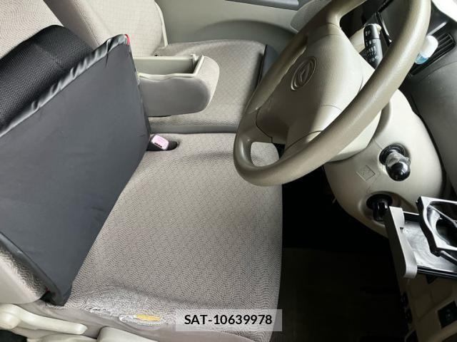 Daihatsu TANTO 2010-03 8317528-17