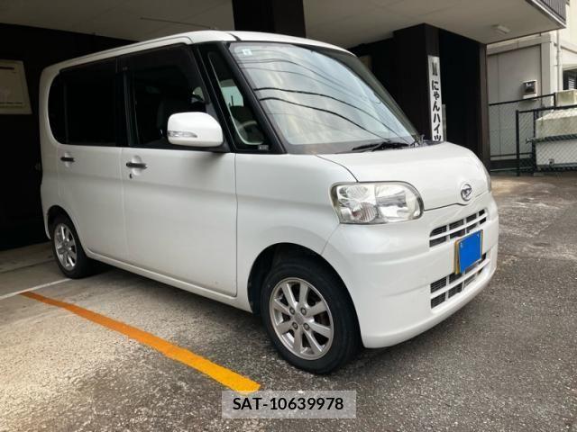 Daihatsu TANTO 2010-03 8317528-1