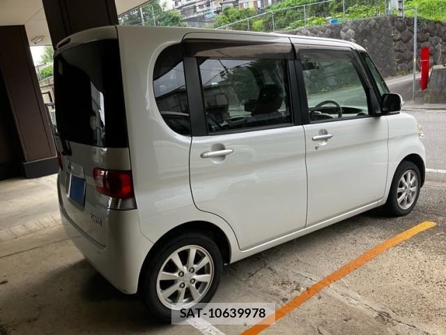 Daihatsu TANTO 2010-03 8317528-3