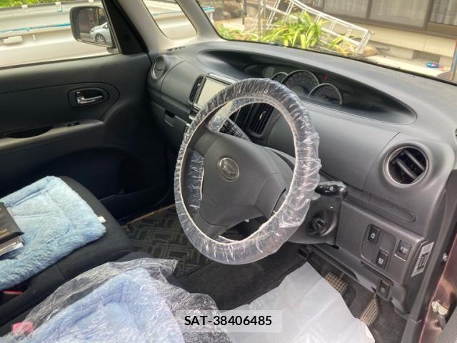 Daihatsu TANTO 2013-09 8338142-12
