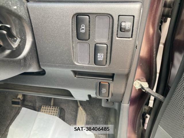 Daihatsu TANTO 2013-09 8338142-14