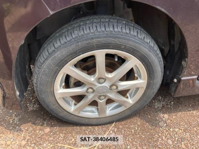 Daihatsu TANTO 2013-09 8338142-4