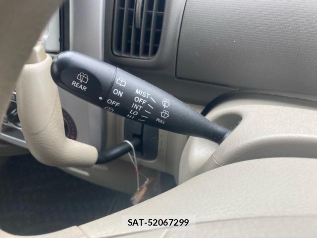 Daihatsu TANTO 2009-09 8338147-20