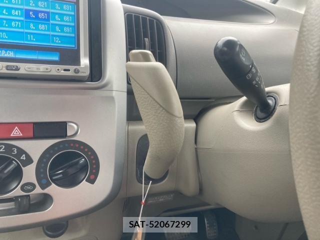 Daihatsu TANTO 2009-09 8338147-22