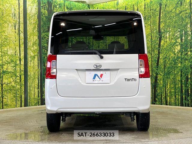 Daihatsu TANTO 2015-12 8338136-14