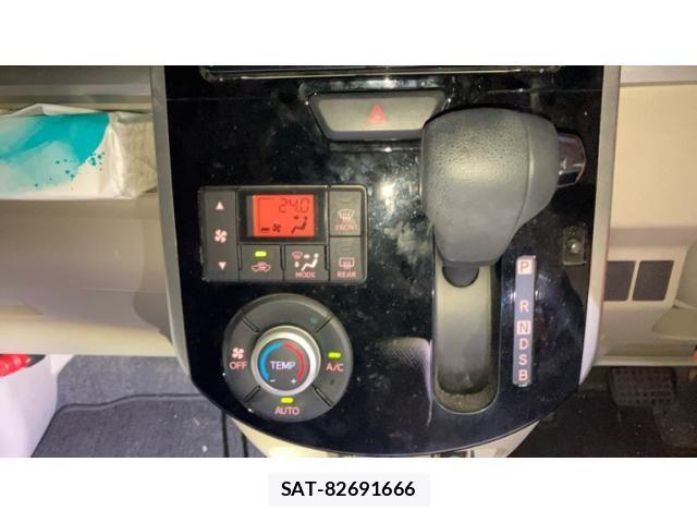Daihatsu TANTO 2017-11 8338139-12