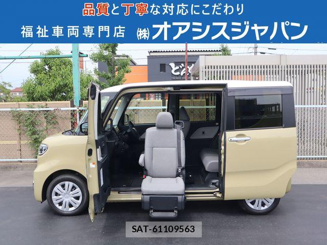 Daihatsu TANTO 2024-11 8338131-0
