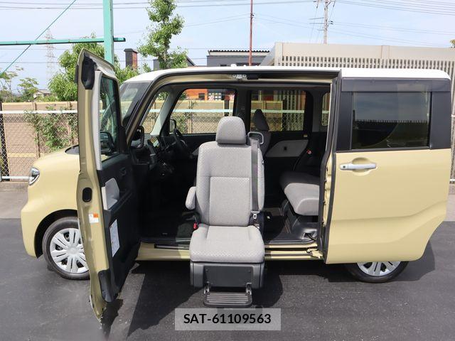 Daihatsu TANTO 2024-11 8338131-9