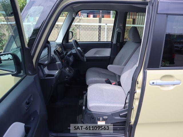 Daihatsu TANTO 2024-11 8338131-1