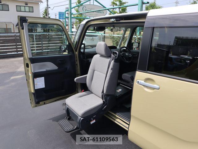 Daihatsu TANTO 2024-11 8338131-8