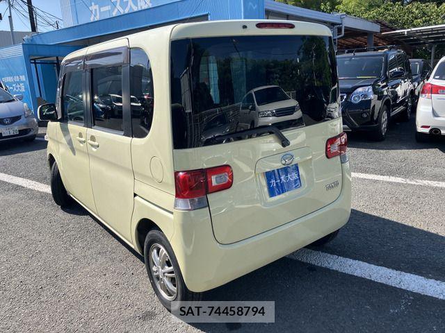 Daihatsu TANTO 2008-09 8338144-2