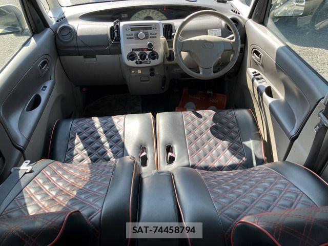 Daihatsu TANTO 2008-09 8338144-5