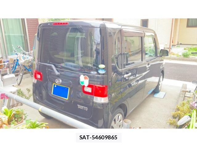 Daihatsu TANTO 2011-10 8338143-2