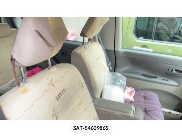 Daihatsu TANTO 2011-10 8338143-8