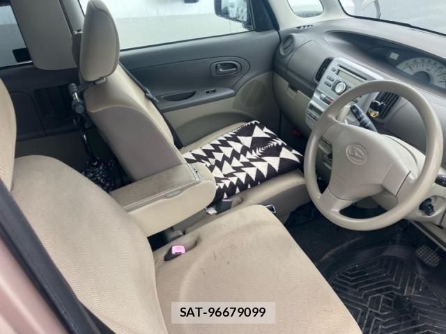Daihatsu TANTO 2009-09 8338146-15