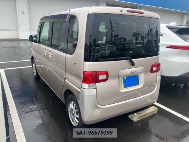 Daihatsu TANTO 2009-09 8338146-3