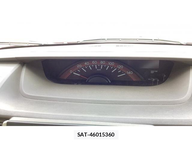 Daihatsu TANTO 2014-06 8338141-11