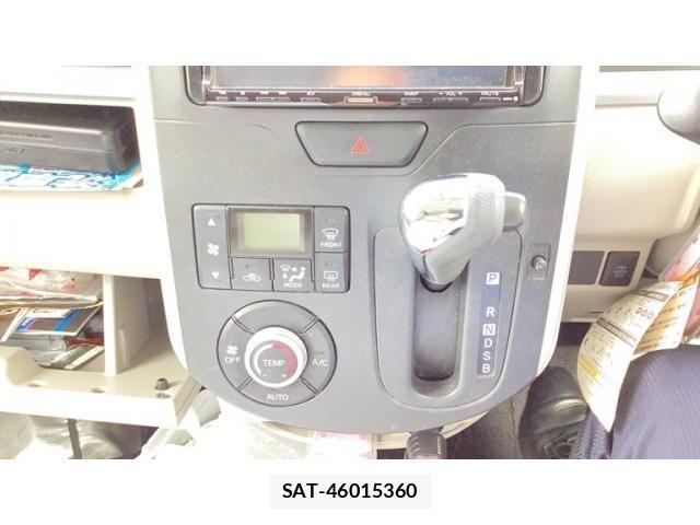 Daihatsu TANTO 2014-06 8338141-13